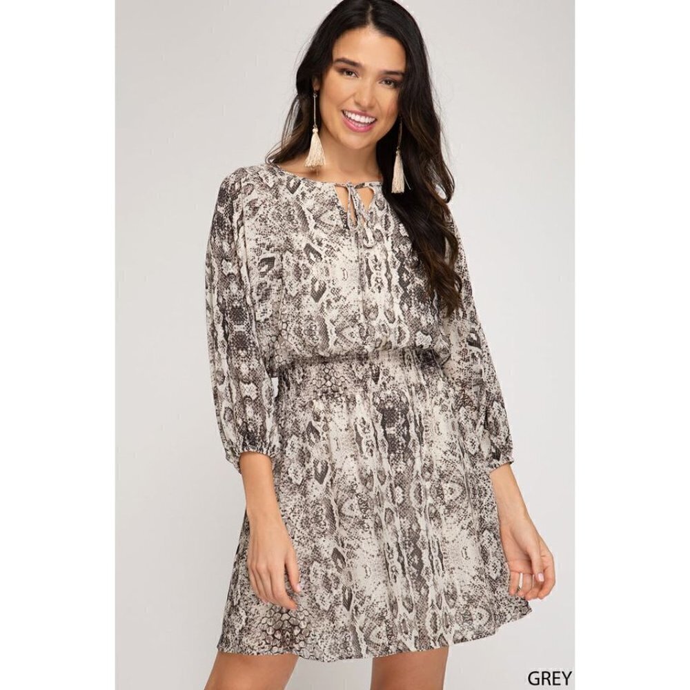 She & Sky Grey Snakeskin Print Dress Size Medium